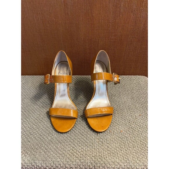 LINEA PAOLO Women's Tan  Peep Toe Buckle Strap Heel Size 8.5M - Picture 1 of 5